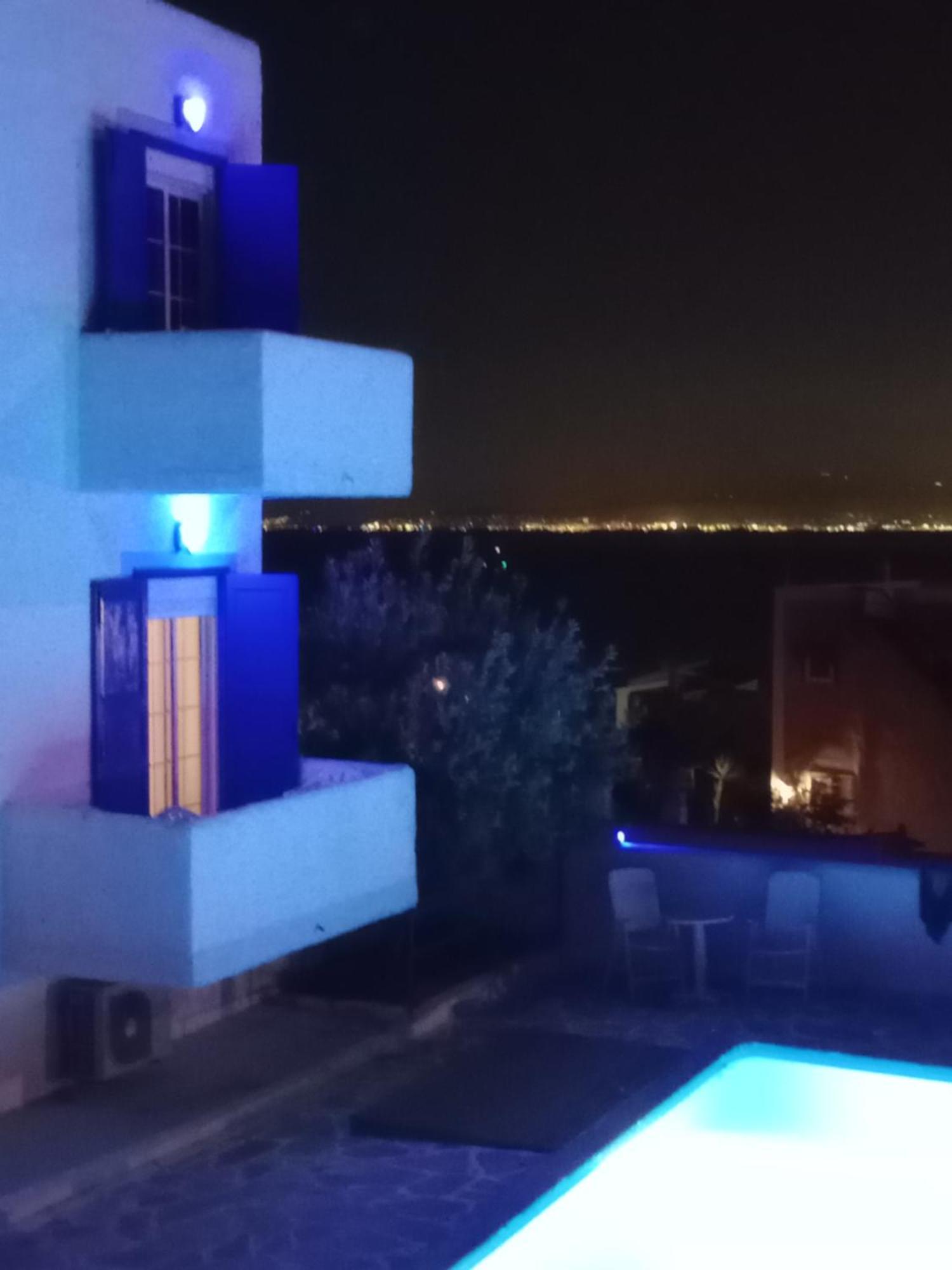 Blue Dolphin Studios And Apartment Vagia  Екстер'єр фото